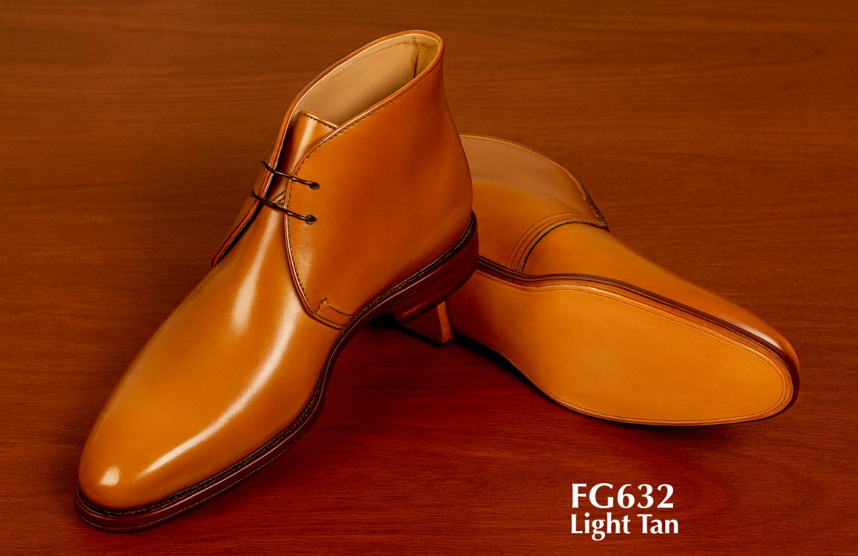fg632-Hellbraune Stiefel