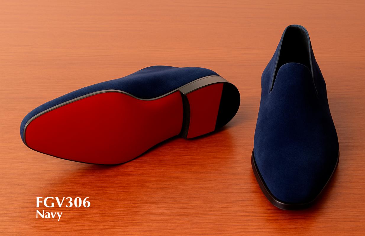 marineblaue-samt-slipper