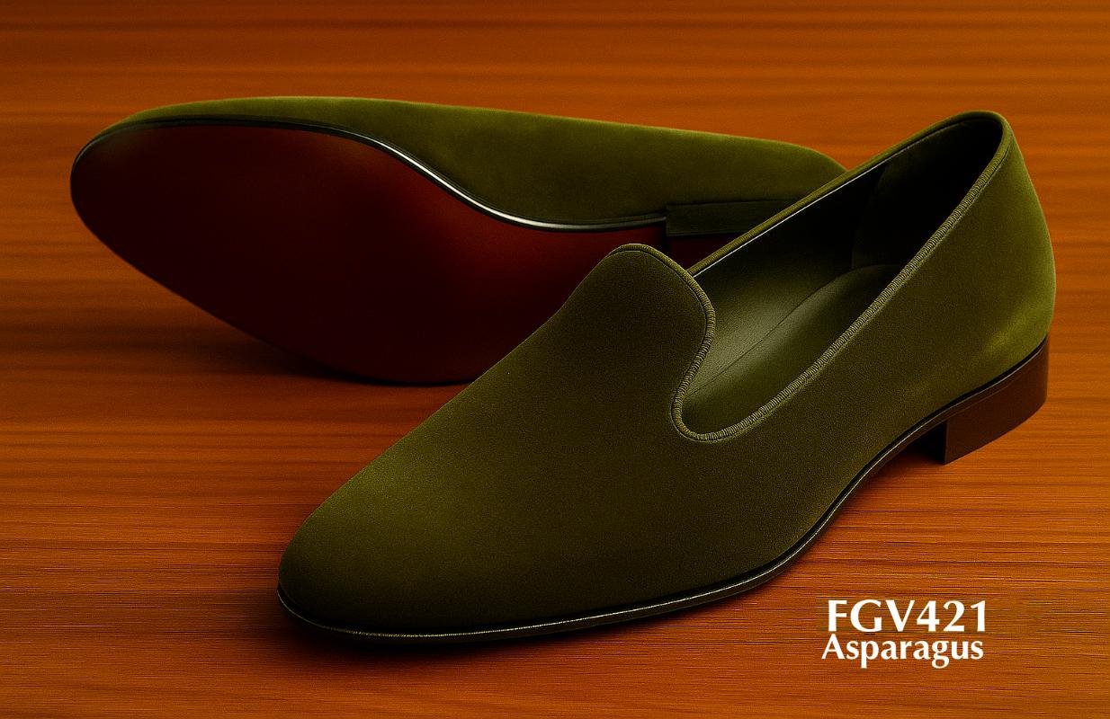 spargelgruen-samt-loafer