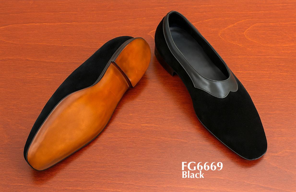 samt-slipper-mit-lederbesatz