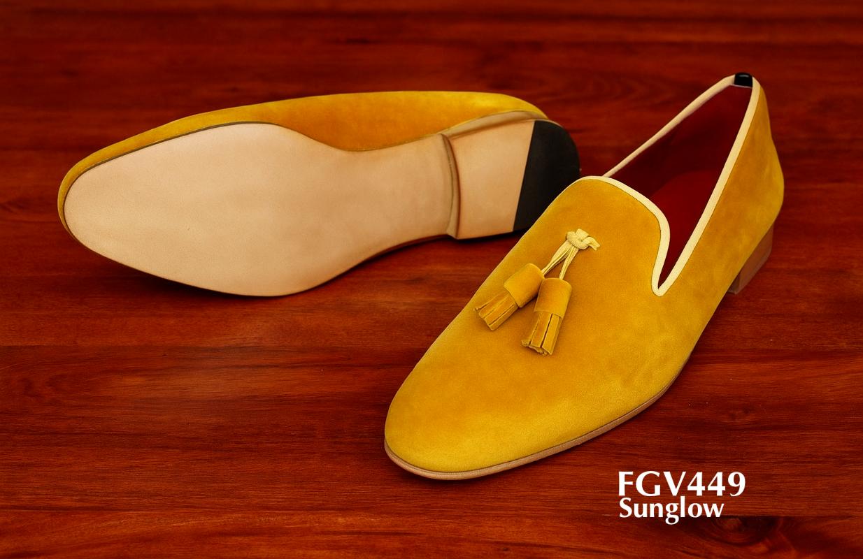 sunglow-quasten-samt-loafer